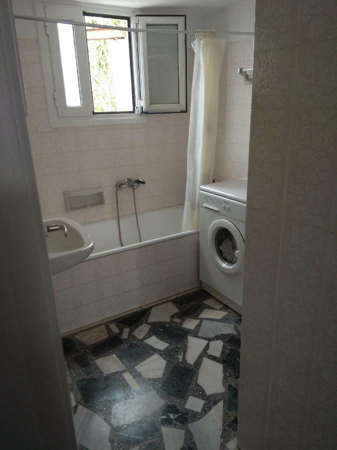 70M2 Neoclassic Villa, Excellent Location Great View Last House Of Village Kalloni  Exterior foto